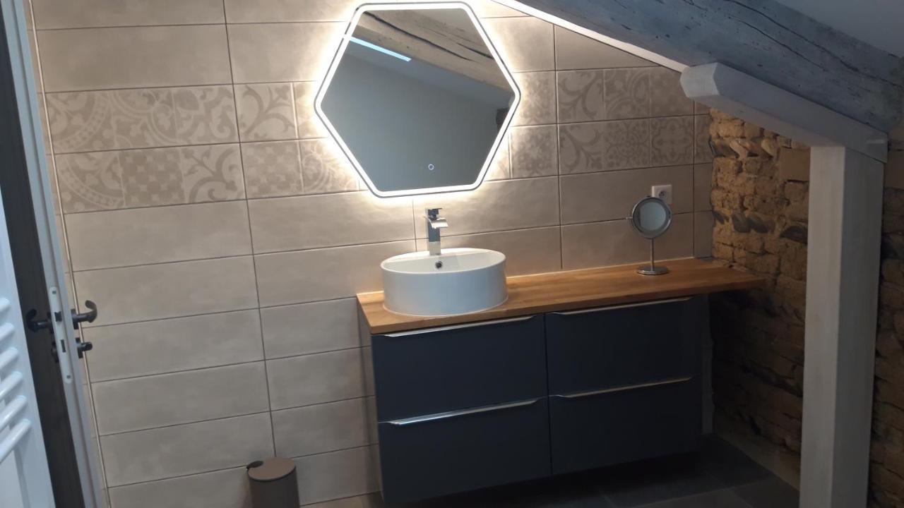 Les Chambres De Lili Saint-Loup  Esterno foto